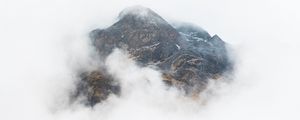 Preview wallpaper mountain, peak, clouds, fog, height