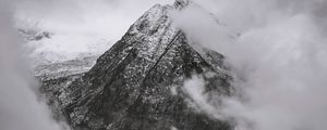 Preview wallpaper mountain, peak, clouds, trees