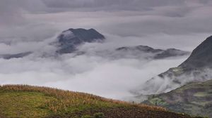 Preview wallpaper mountain, peak, clouds, view