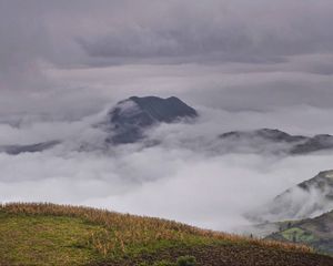 Preview wallpaper mountain, peak, clouds, view