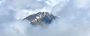 Preview wallpaper mountain, peak, clouds, trees, nature, landscape