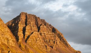 Preview wallpaper mountain, peak, evening, light, nature