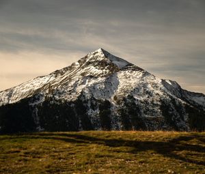 Preview wallpaper mountain, peak, field, nature, landscape