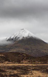 Preview wallpaper mountain, peak, fog, snowy, clouds