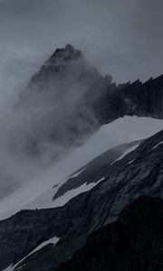 Preview wallpaper mountain, peak, fog, cloud, snow