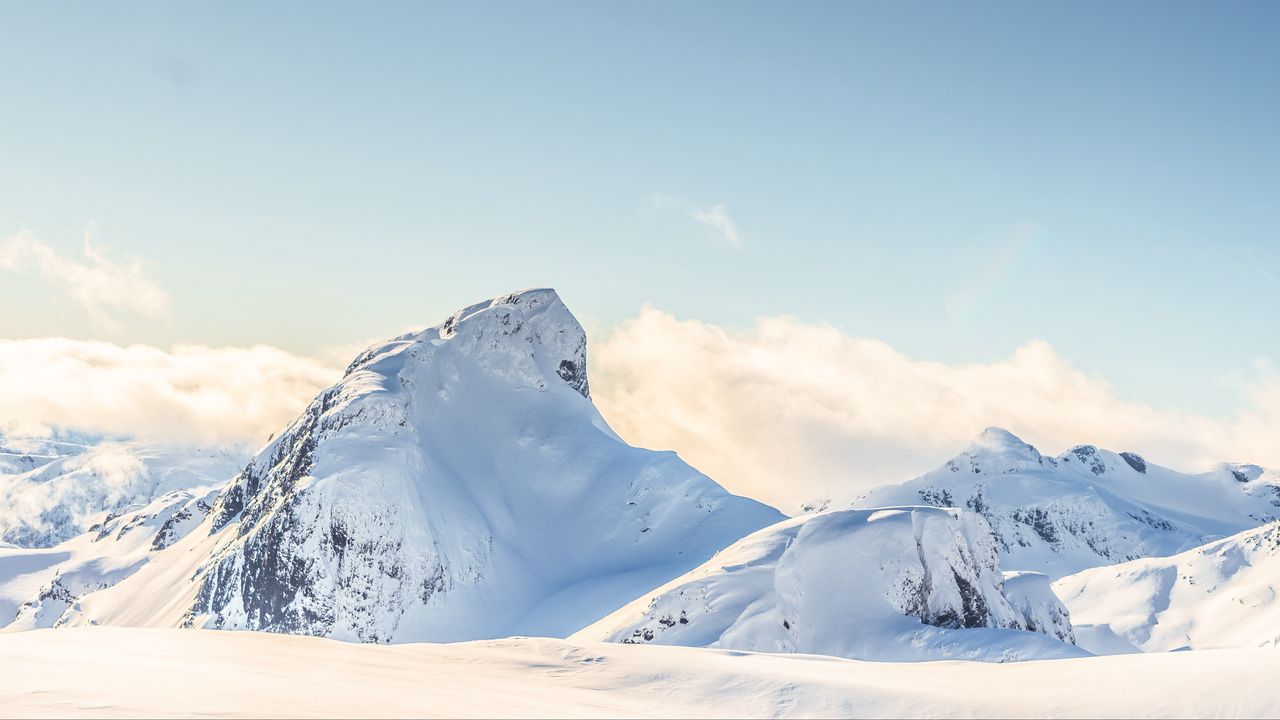 Wallpaper mountain, peak, height, snowy, white, clouds