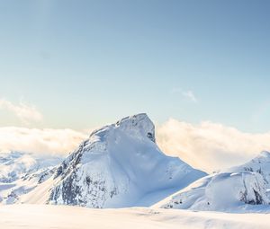 Preview wallpaper mountain, peak, height, snowy, white, clouds