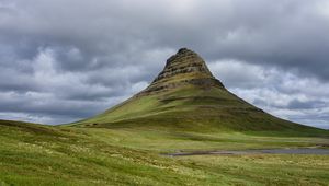 Preview wallpaper mountain, peak, hill, landscape, nature, iceland