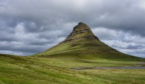 Preview wallpaper mountain, peak, hill, landscape, nature, iceland