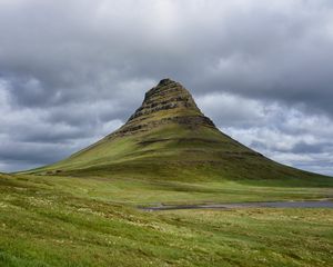 Preview wallpaper mountain, peak, hill, landscape, nature, iceland