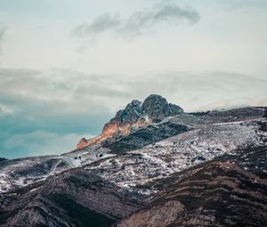 Preview wallpaper mountain, peak, hills, snow, landscape