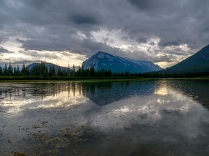 Preview wallpaper mountain, peak, lake, trees, reflection