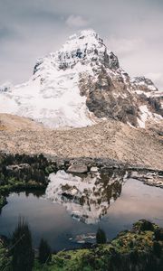 Preview wallpaper mountain, peak, landscape, lake, reflection