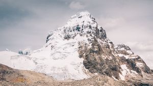 Preview wallpaper mountain, peak, landscape, lake, reflection