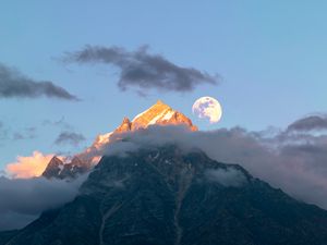 Preview wallpaper mountain, peak, moon, clouds, landscape
