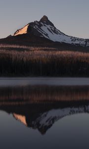 Preview wallpaper mountain, peak, reflection, lake, forest, landscape