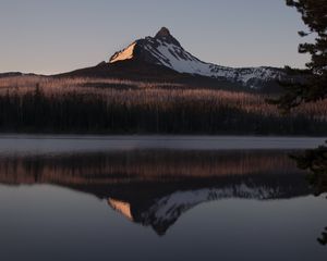 Preview wallpaper mountain, peak, reflection, lake, forest, landscape