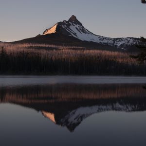 Preview wallpaper mountain, peak, reflection, lake, forest, landscape