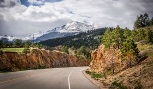 Preview wallpaper mountain, peak, road, turn, landscape, nature