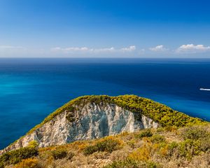 Preview wallpaper mountain, peak, sea, landscape