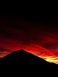 Preview wallpaper mountain, peak, silhouette, sky, dark