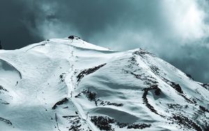 Preview wallpaper mountain, peak, snow, sky, cloudy