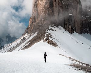 Preview wallpaper mountain, peak, snow, silhouette, human