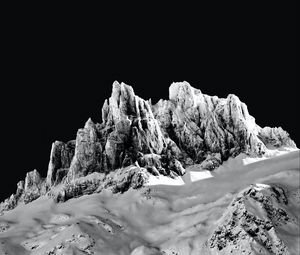 Preview wallpaper mountain, peak, snow, bw