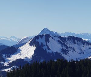 Preview wallpaper mountain, peak, snow, trees, winter, landscape