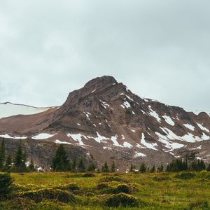 Preview wallpaper mountain, peak, snow, trees, nature, landscape