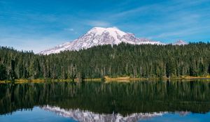Preview wallpaper mountain, peak, snow, trees, lake, landscape