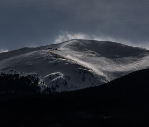 Preview wallpaper mountain, peak, snow, clouds, dark