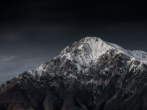 Preview wallpaper mountain, peak, snowy, night, italy