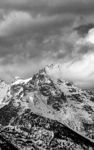 Preview wallpaper mountain, peak, snowy, clouds, fog, snow