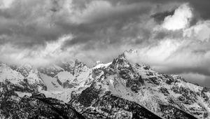 Preview wallpaper mountain, peak, snowy, clouds, fog, snow