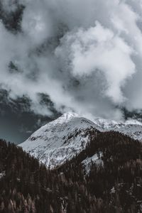 Preview wallpaper mountain, peak, snowy, clouds, italy