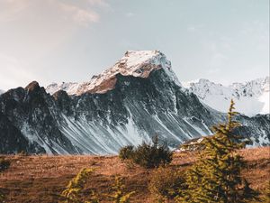 Preview wallpaper mountain, peak, snowy, mountain range, landscape