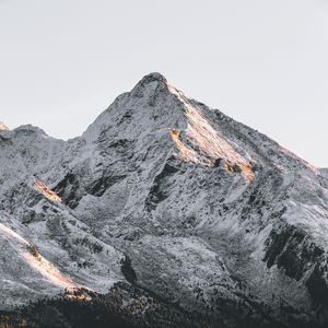 Preview wallpaper mountain, peak, snowy, slope, landscape