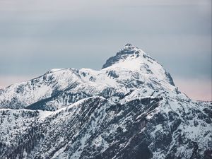 Preview wallpaper mountain, peak, snowy