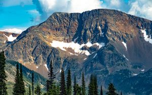 Preview wallpaper mountain, peak, trees, landscape