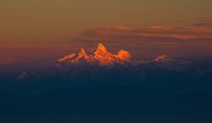 Preview wallpaper mountain range, himalayas, mountains, sky, fog