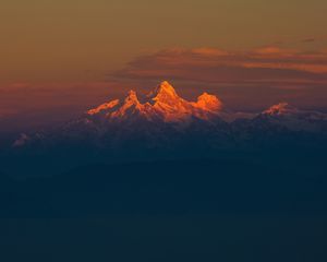 Preview wallpaper mountain range, himalayas, mountains, sky, fog