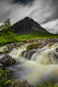 Preview wallpaper mountain, river, stream, stones, water