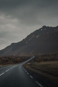 Preview wallpaper mountain, road, fog, asphalt, marking
