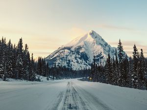 Preview wallpaper mountain, road, snow, winter, trees, landscape