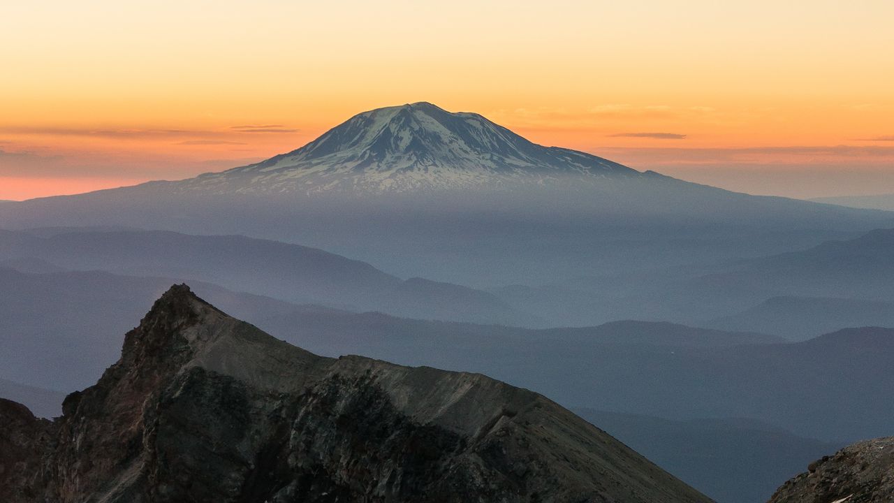 Wallpaper mountain, rocks, sunrise, fog