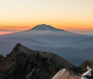 Preview wallpaper mountain, rocks, sunrise, fog