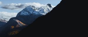 Preview wallpaper mountain, shadow, peak, snowy