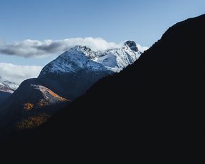 Preview wallpaper mountain, shadow, peak, snowy