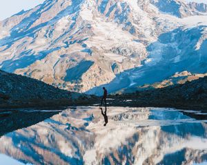 Preview wallpaper mountain, silhouette, reflection, sky, solitude